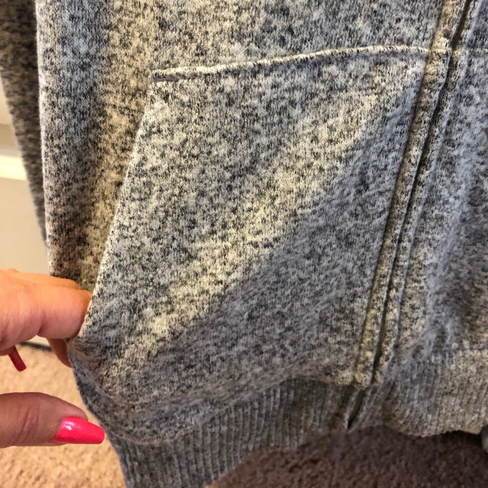 NEW PINK Victoria’s Secret XS hoodie sweatshirt - Picture 7 of 14